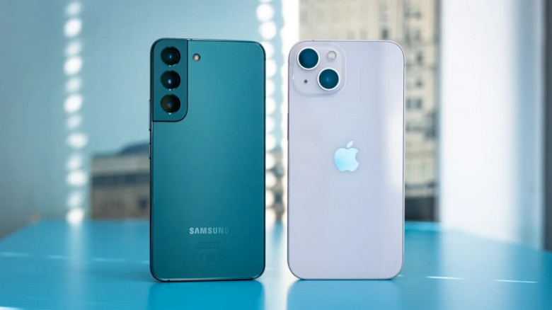 So sánh, đánh giá chi tiết Galaxy S22 và iPhone 13