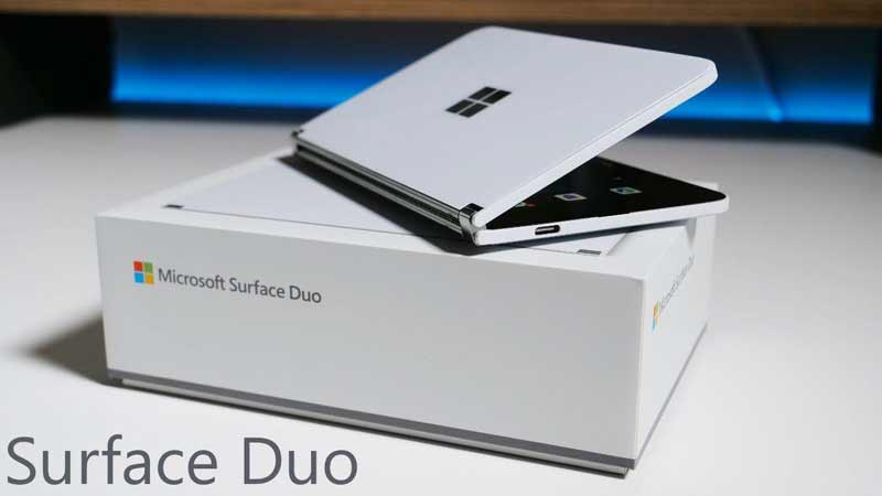 Điện thoại có 2 màn hình Microsoft Surface Duo