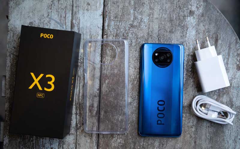 Poco X3 là chiếc điện thoại 6.7 inch