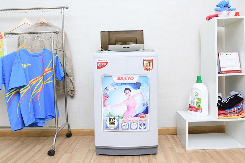 Máy giặt 7kg Sanyo ASW - S70V1T